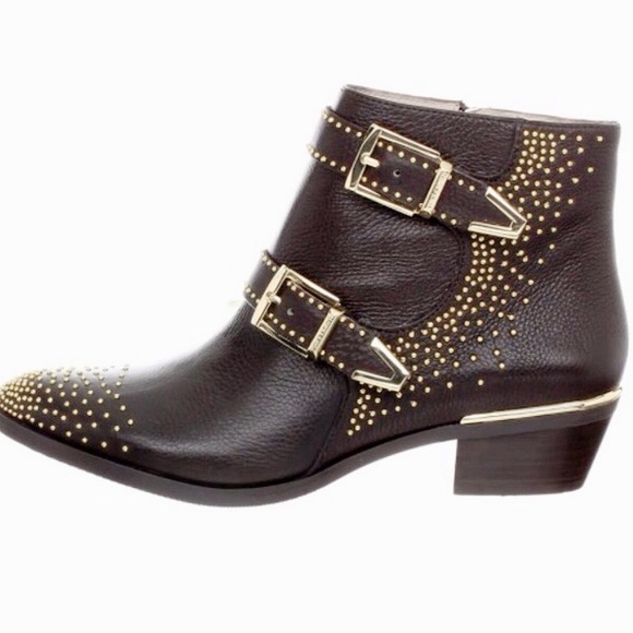 Vince Camuto Shoes - 💥SALE Vince Camuto Tema Gold Studded Bootiessize8